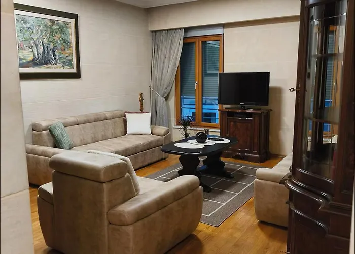 Kraljev Park Apartman *